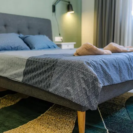 35 Seconds Away From The Main Street, Free Secured Parking * Sofia
