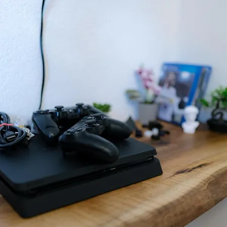 35 Seconds Away From The Main Street, Free Secured Parking Σόφια